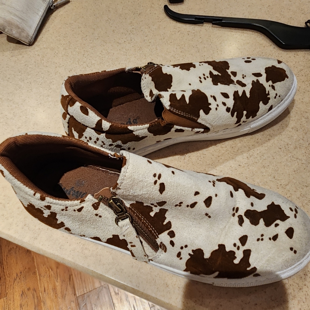 Womens cow print loafers - Picture 3 of 4